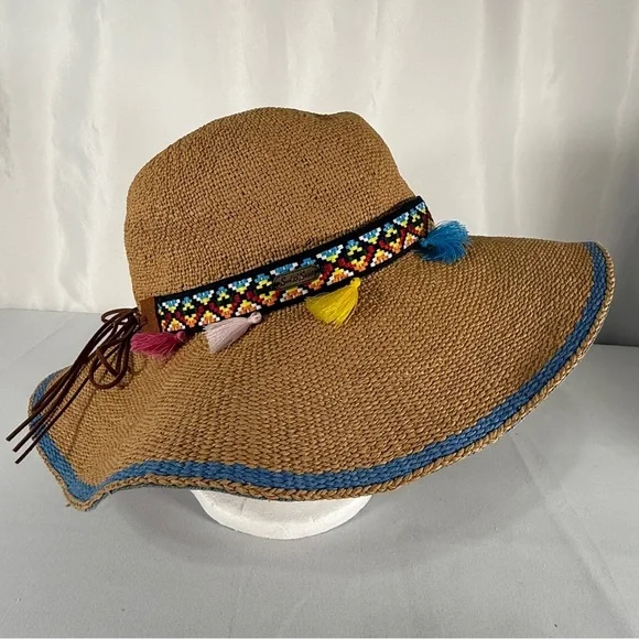 Sand and Sun beach hat - Picture 2 of 7